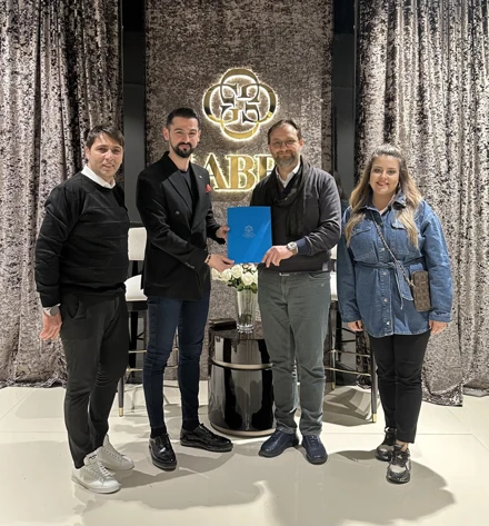 Üniversitemiz ile Gabba Mobilya arasında endüstriyel tasarım faaliyetleri protokolü imzalandı.